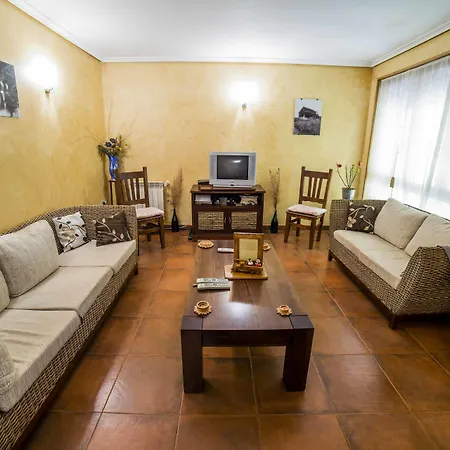 Hotel Pugide