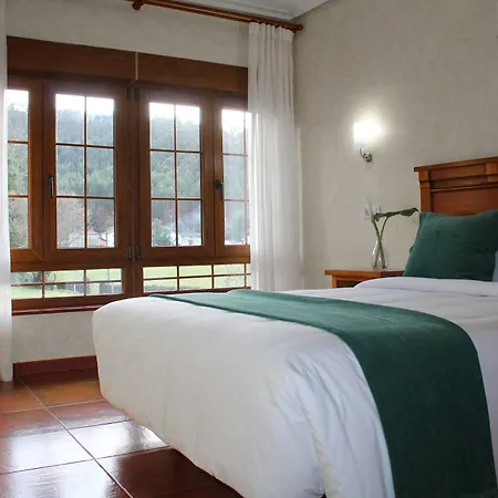 Pugide Hotel