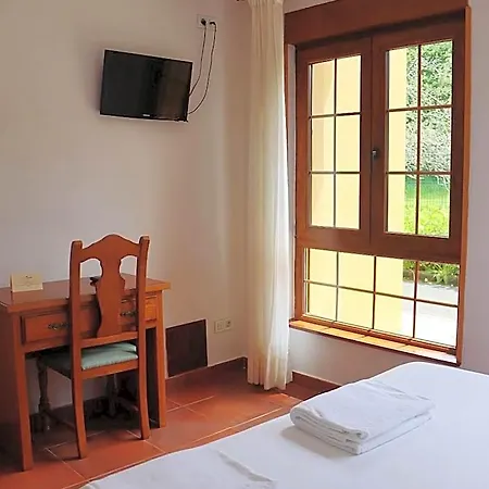 Hotel Pugide Llanes