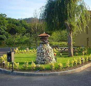 Pugide Hotell
