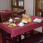 Pugide Szálloda 2*