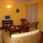 Pugide 2* Llanes