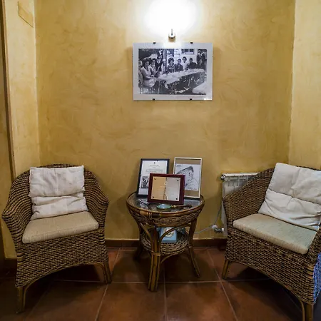 Hotel Pugide 2*